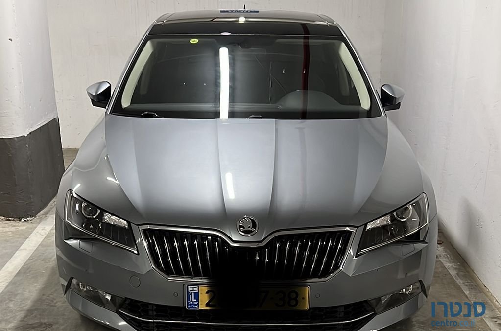 2016' Skoda Superb סקודה סופרב photo #3