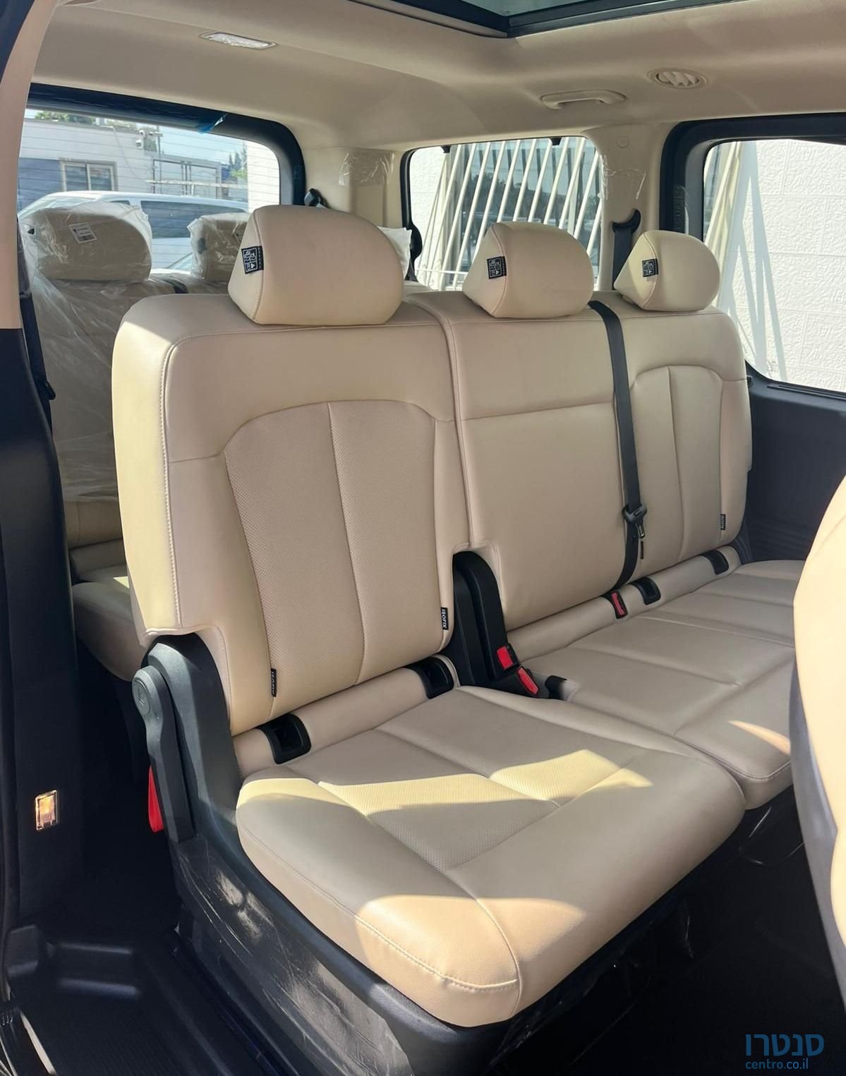 2023' Hyundai Staria יונדאי סטאריה photo #2