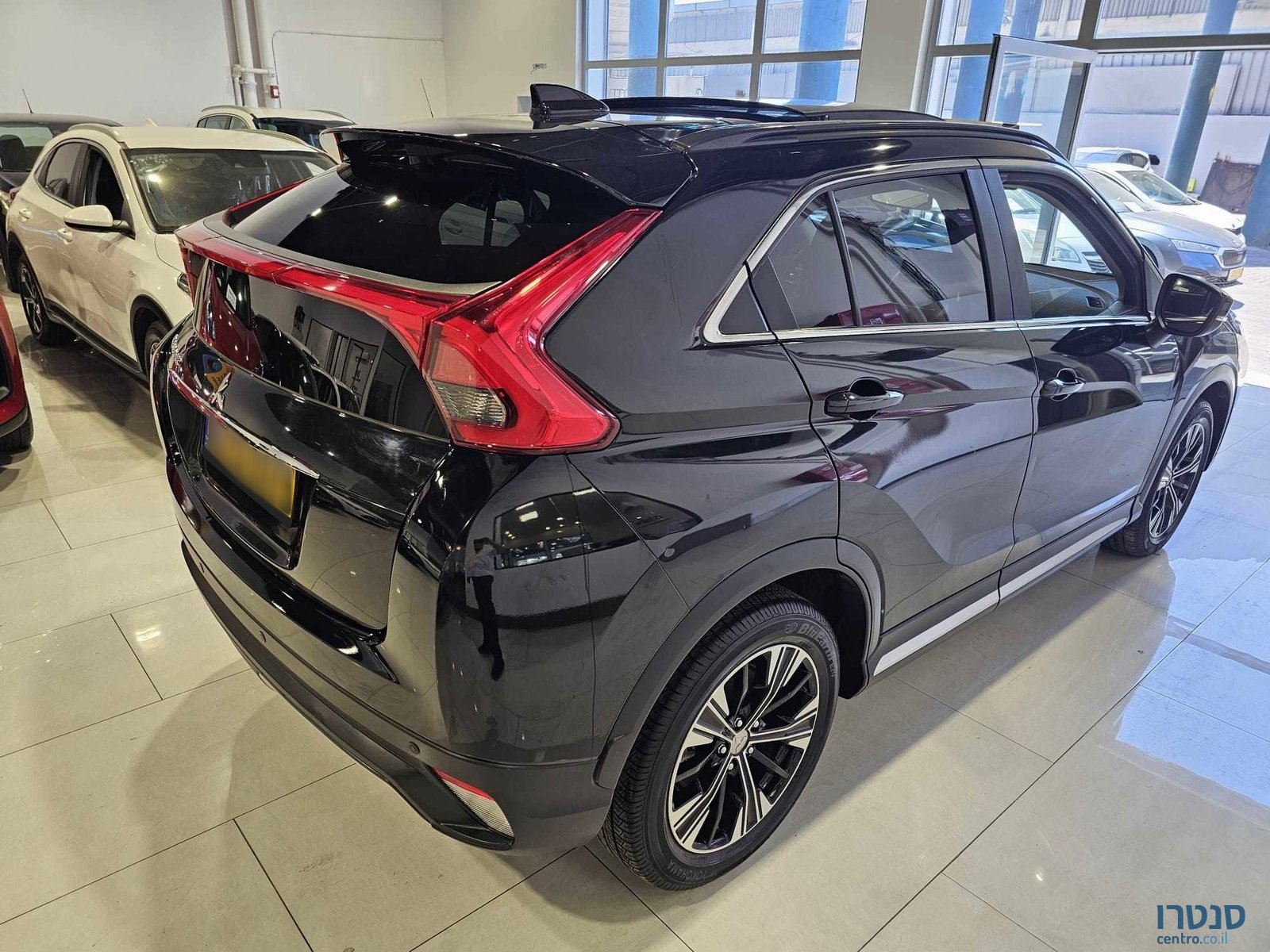 2020' Mitsubishi Eclipse Cross photo #3