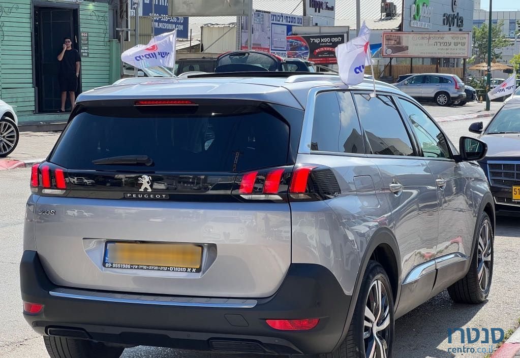 2019' Peugeot 5008 פיג'ו photo #5
