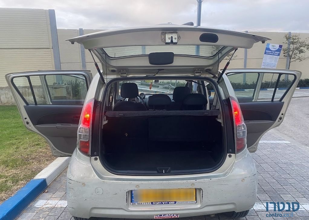 2007' Daihatsu Sirion דייהטסו סיריון photo #3