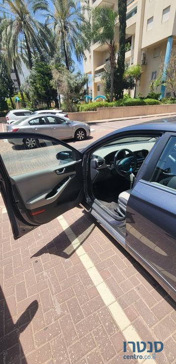 2018' Hyundai Ioniq יונדאי איוניק photo #3