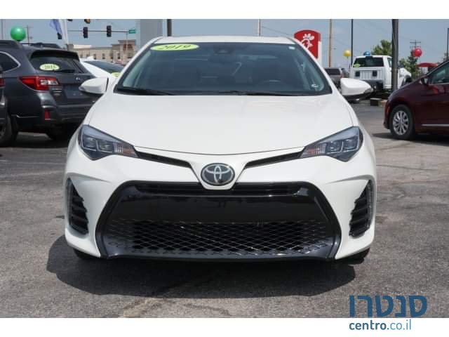 2019' Toyota Corolla photo #1