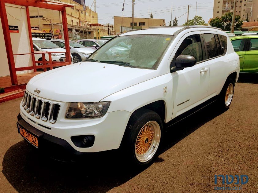 2015' Jeep Compass photo #1