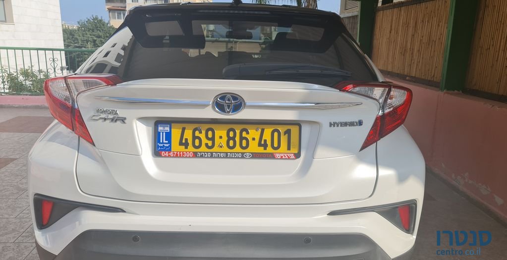 2019' Toyota C-Hr טויוטה photo #1