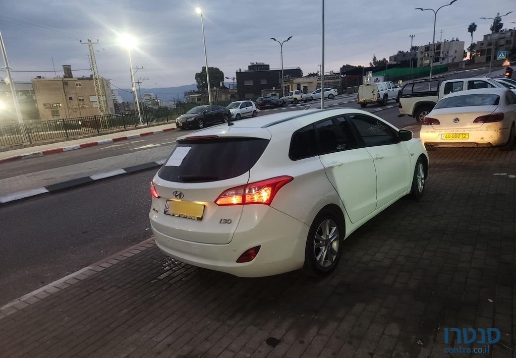 2014' Hyundai i30 יונדאי photo #1