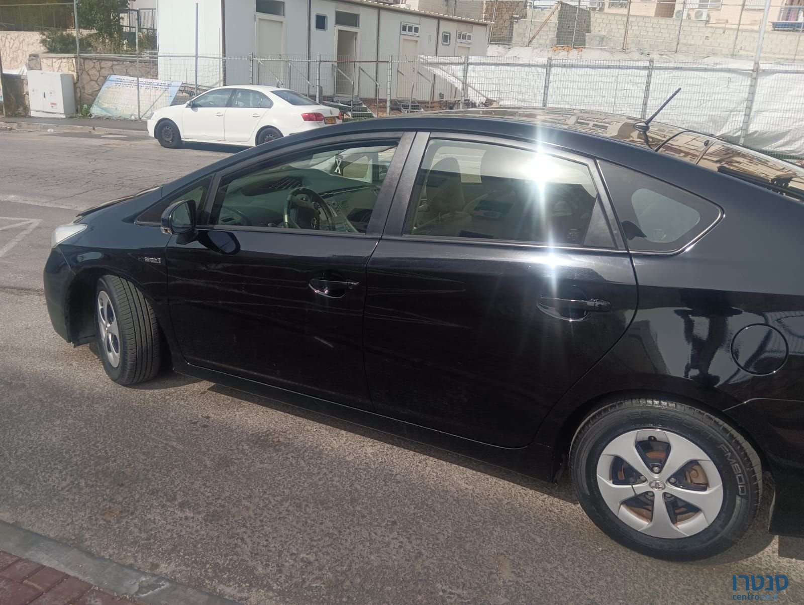 2015' Toyota Prius טויוטה פריוס photo #3