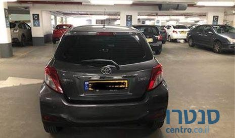 2012' Toyota Yaris טויוטה יאריס photo #2