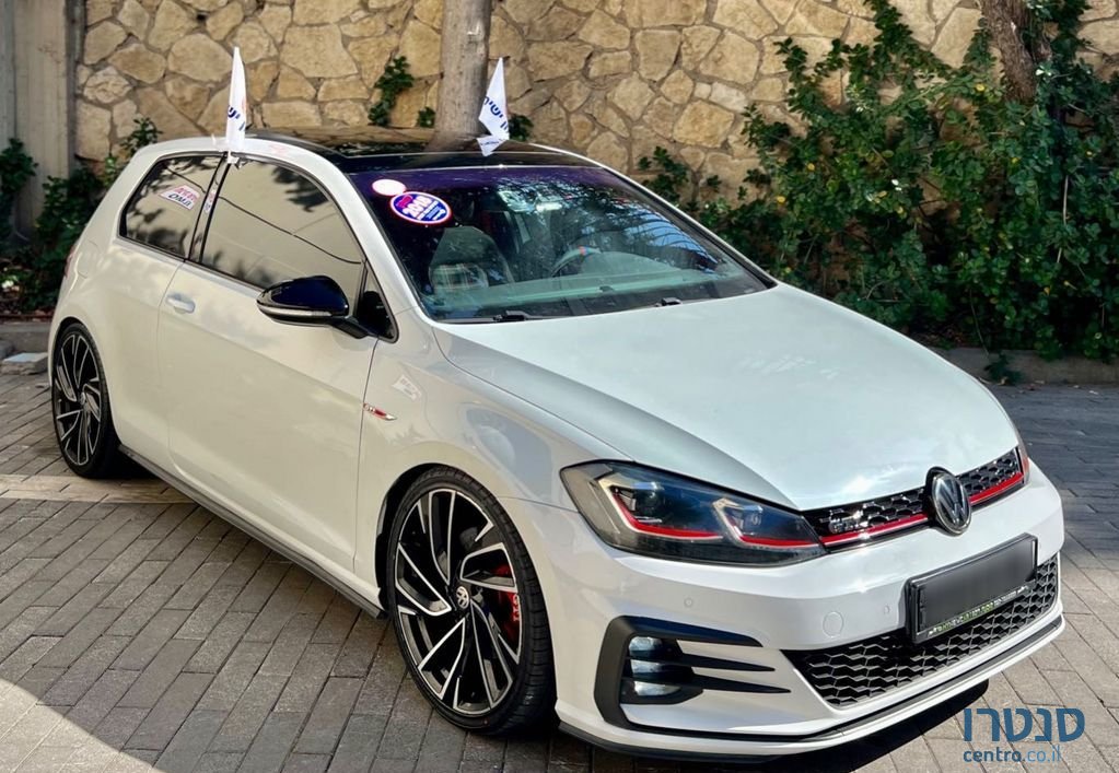 2018' Volkswagen Golf GTI פולקסווגן גולף photo #1