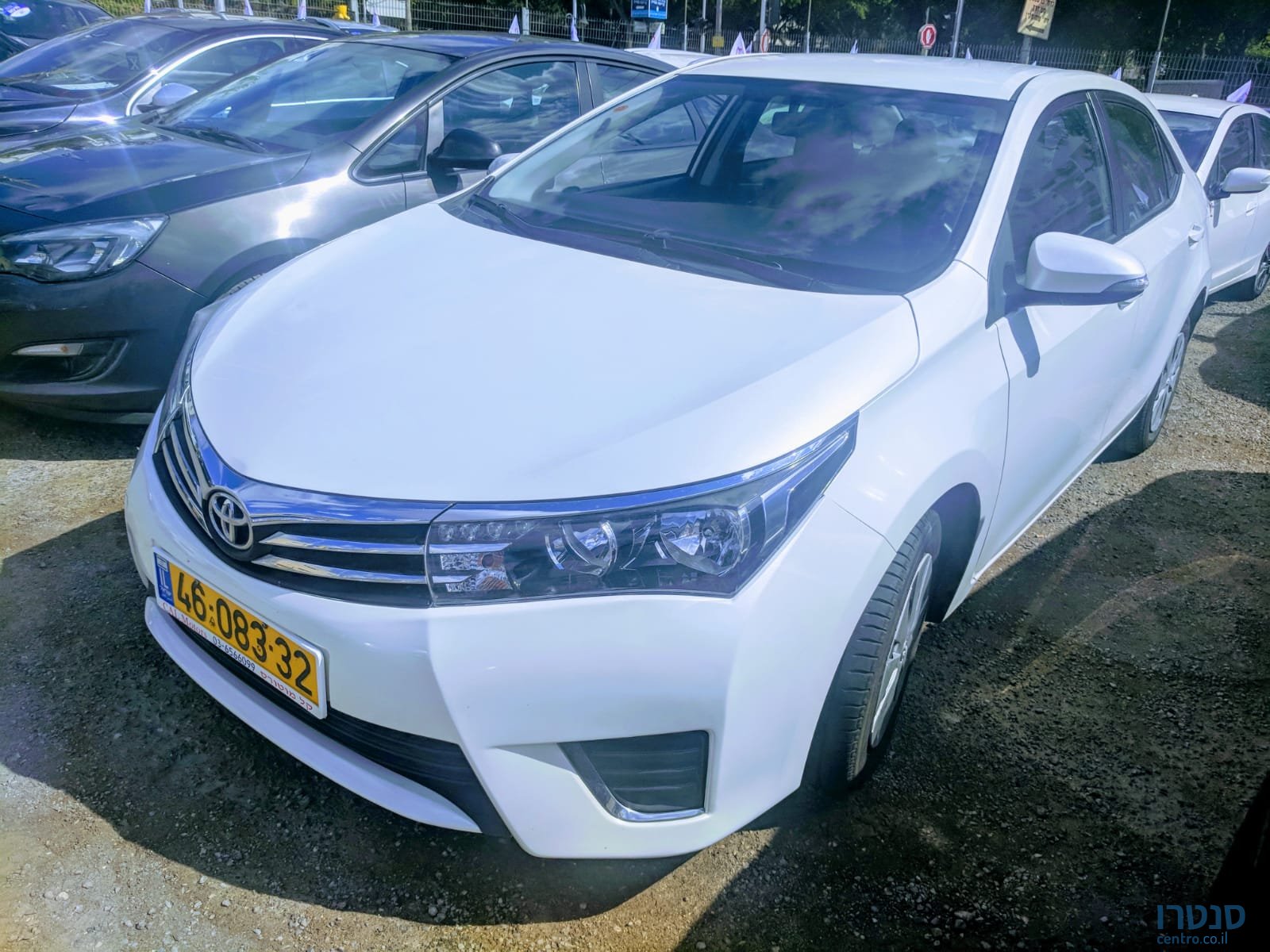 2015' Toyota Corolla photo #1