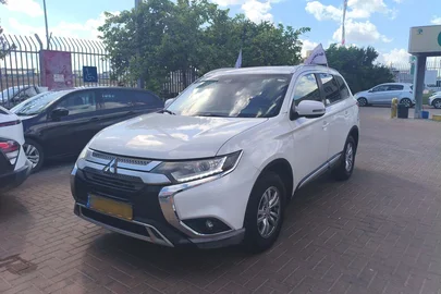 2021' Mitsubishi Outlander מיצובישי אאוטלנדר