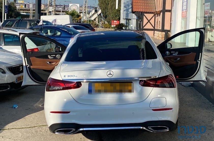 2022' Mercedes-Benz E-Class מרצדס photo #3
