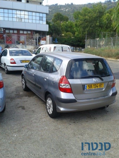 2006' Honda Jazz photo #2