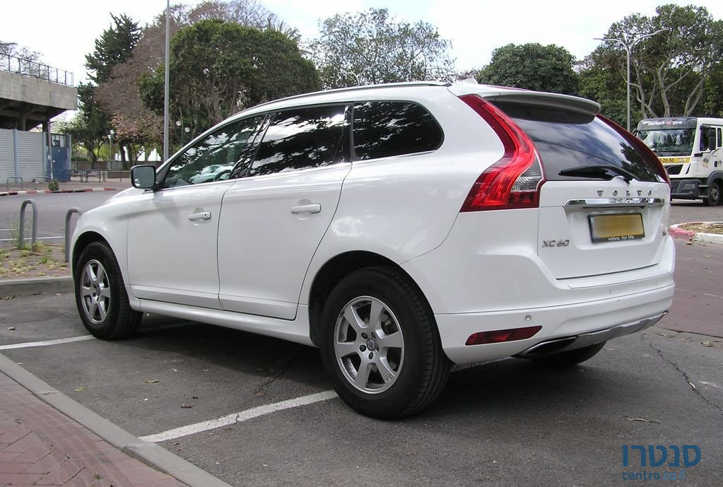 2015' Volvo XC60 וולוו photo #3