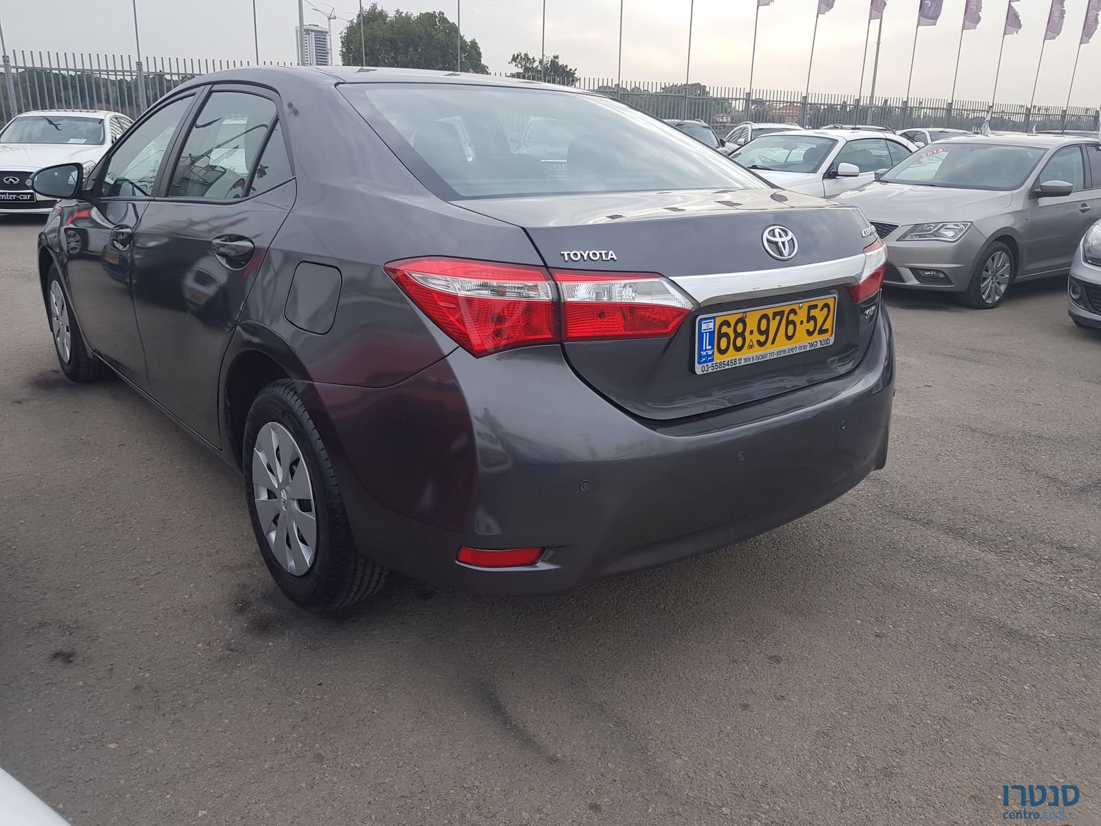 2014' Toyota Corolla photo #1