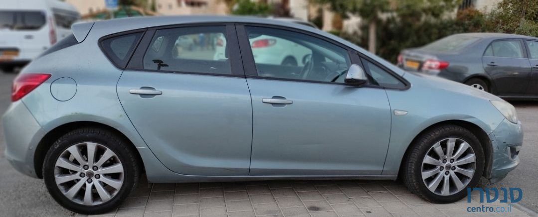 2012' Opel Astra אופל אסטרה photo #4