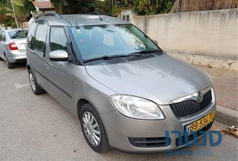 2010' Skoda Roomster קומפורט בנזין ‏1600 סטייל photo #1