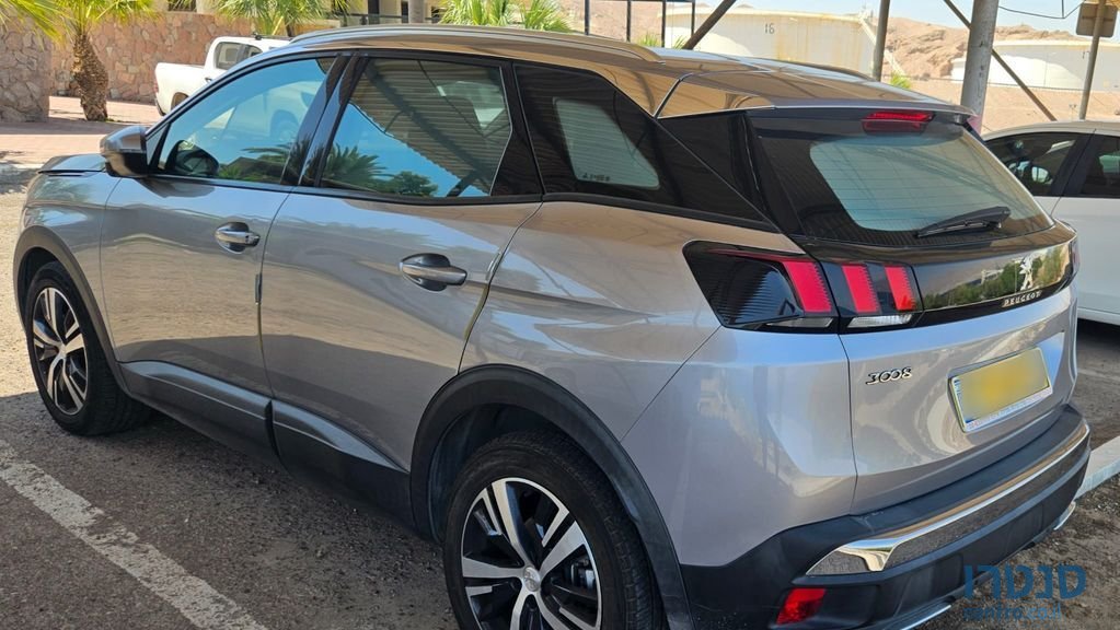 2019' Peugeot 3008 פיג'ו photo #5