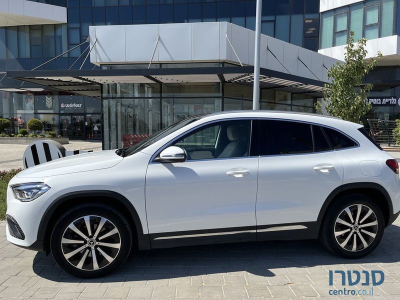 2021' Mercedes-Benz Gla מרצדס photo #2