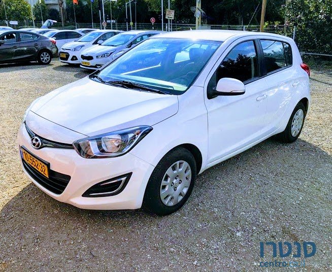 2014' Hyundai i20 photo #1