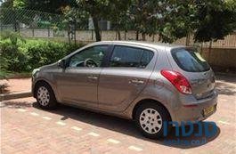 2012' Hyundai i20 יונדאי photo #1