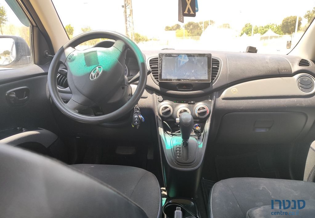 2011' Hyundai i10 יונדאי photo #5