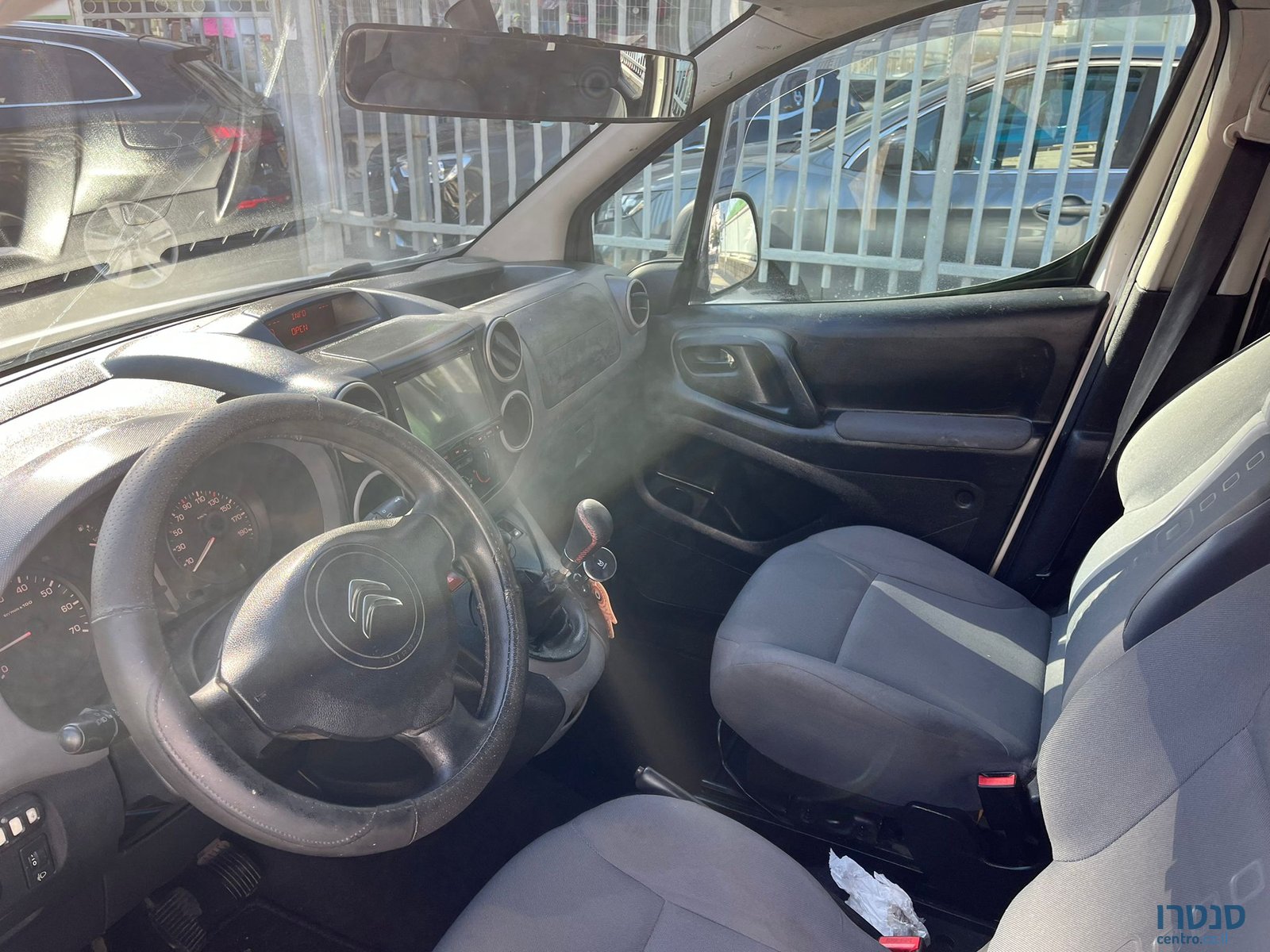 2015' Citroen Berlingo photo #2