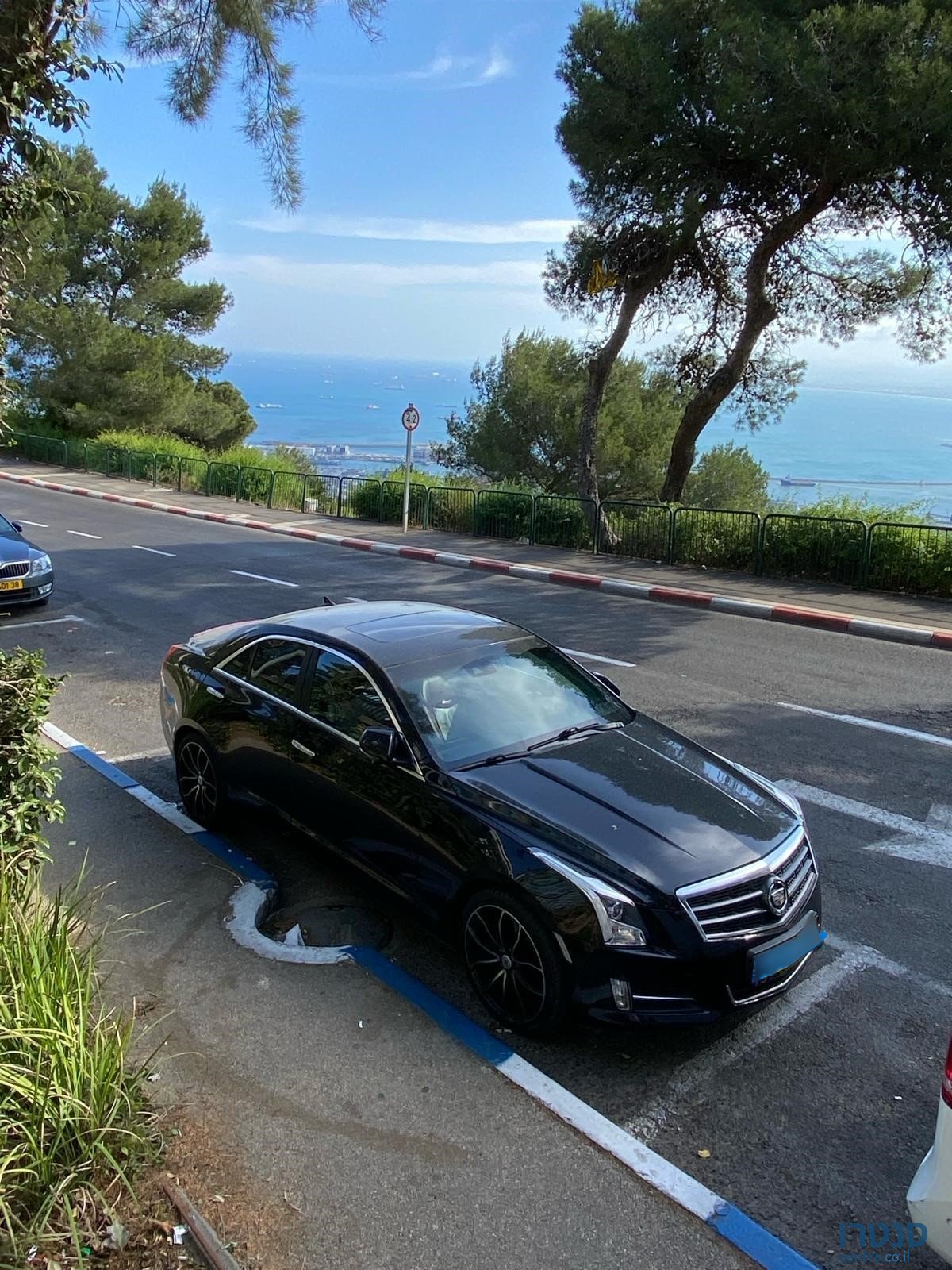 2013' Cadillac ATS photo #2