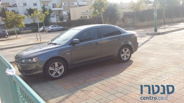 2008' Mitsubishi Lancer photo #2