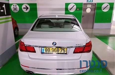 2013' BMW 730I ב.מ.וו photo #1