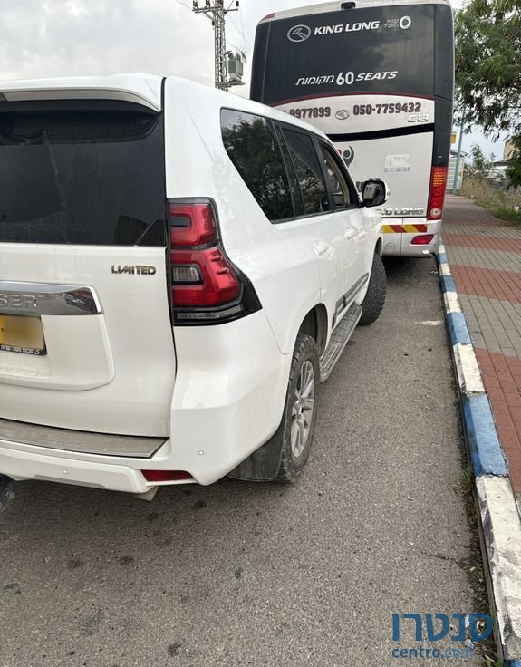 2018' Toyota Land Cruiser טויוטה לנד קרוזר photo #3