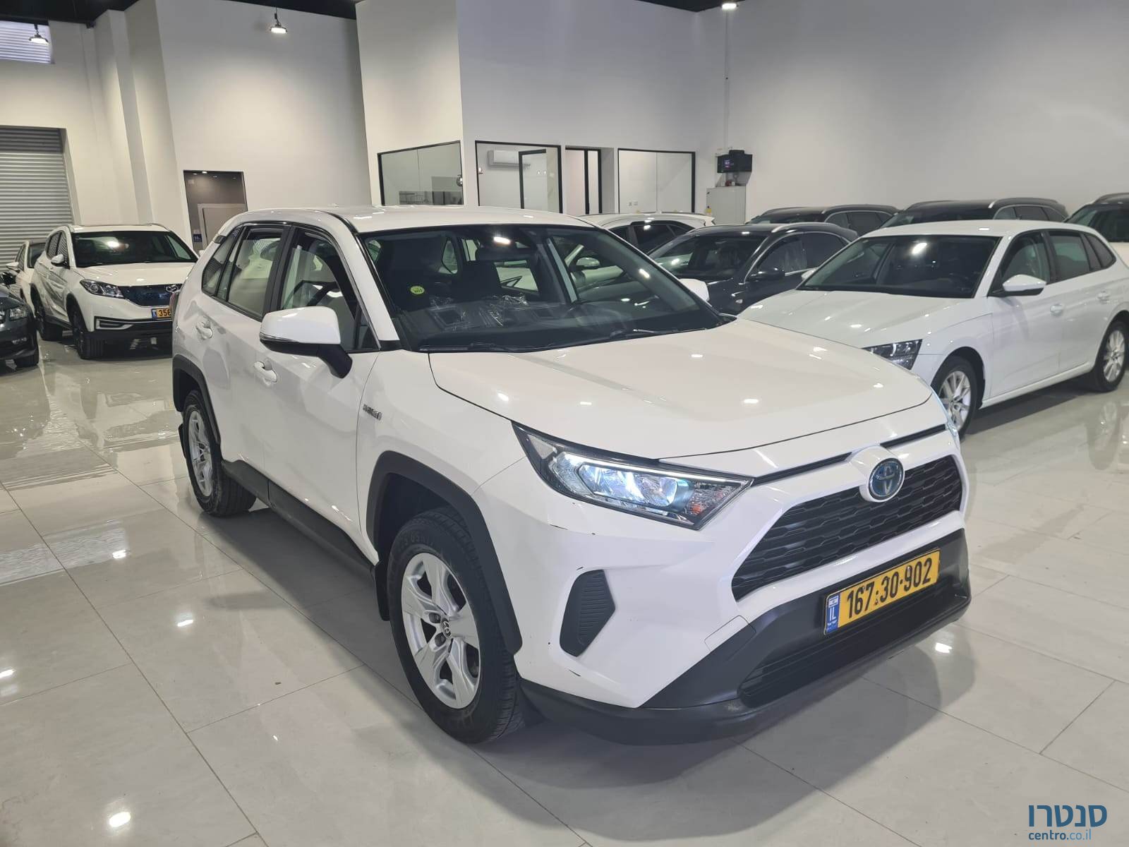 2020' Toyota RAV4 photo #1
