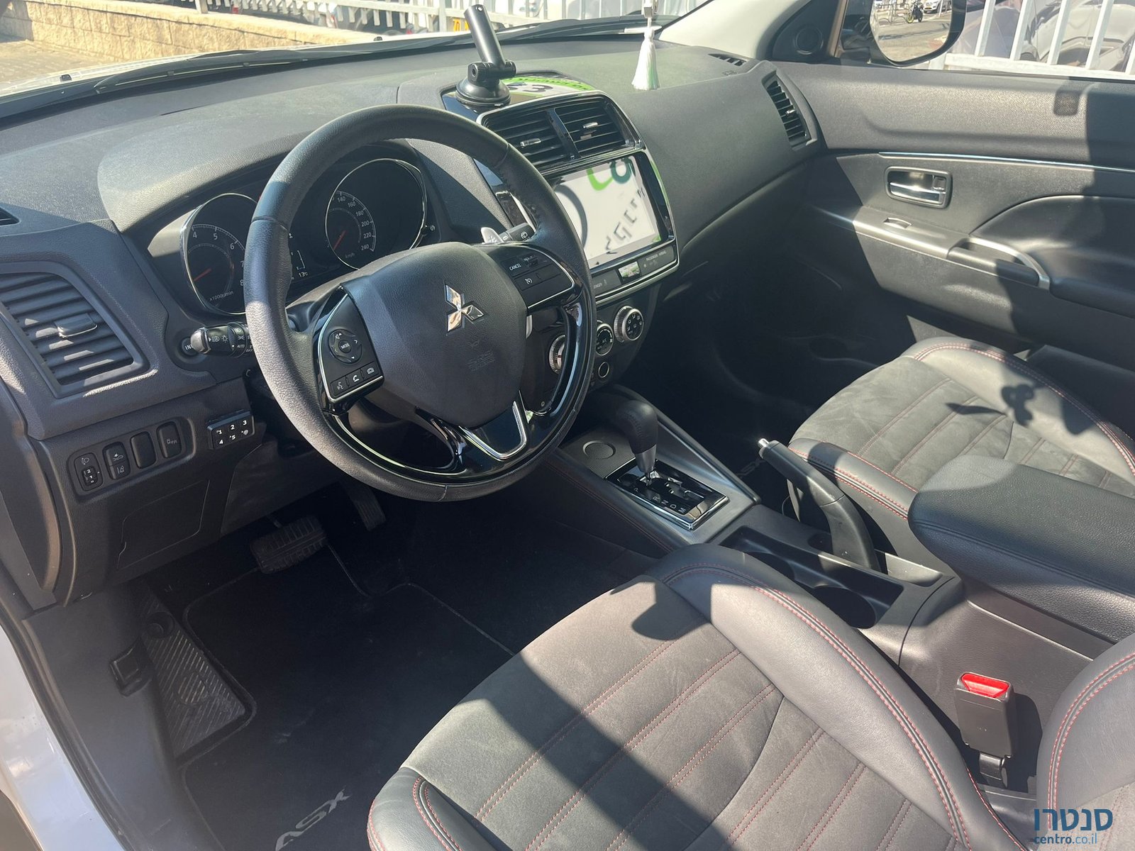 2020' Mitsubishi ASX PREMIUM photo #3