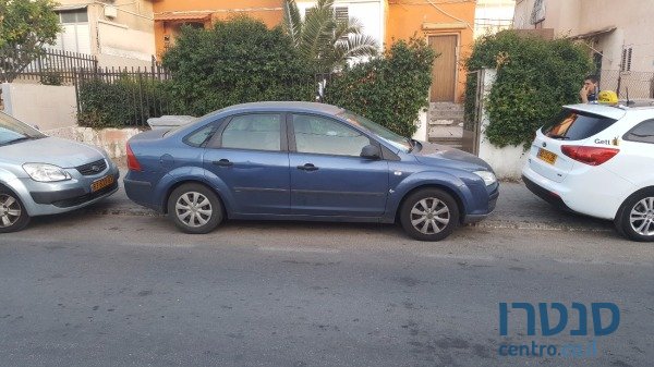 2006' Ford Focus photo #3