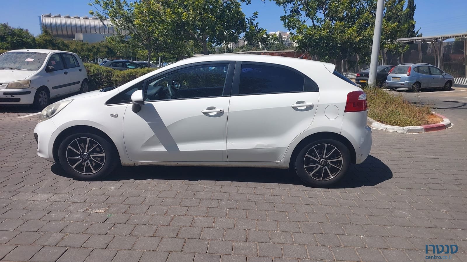 2014' Kia Rio photo #2
