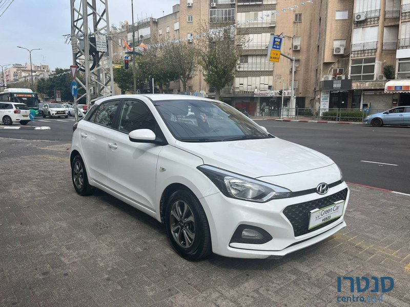 2019' Hyundai i20 photo #7