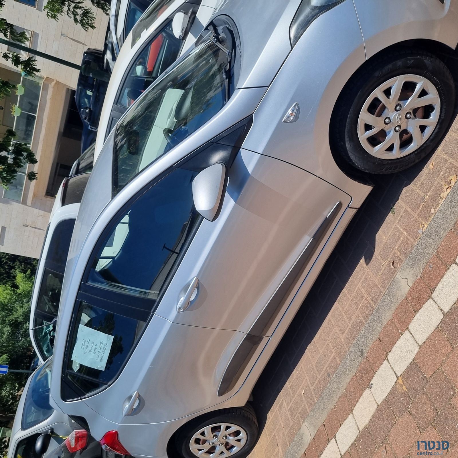 2015' Hyundai i10 יונדאי photo #3