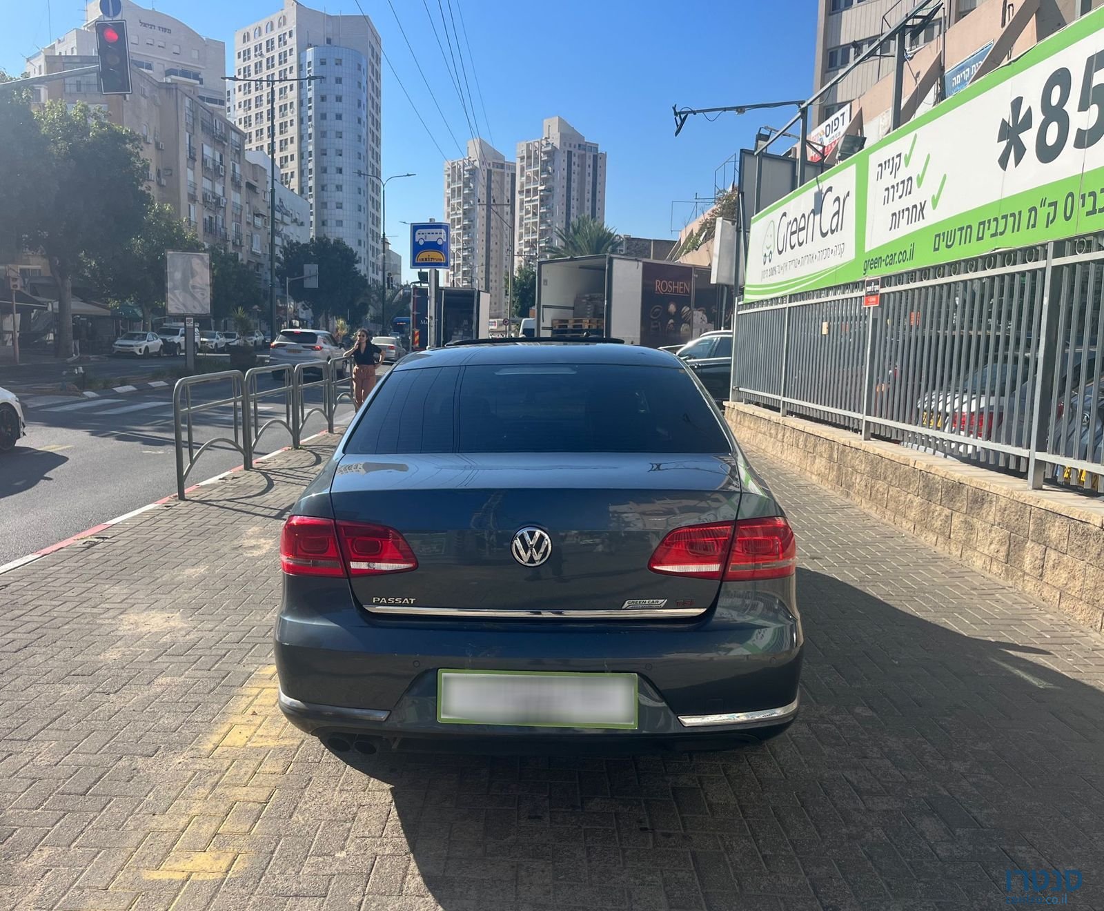 2014' Volkswagen Passat photo #5