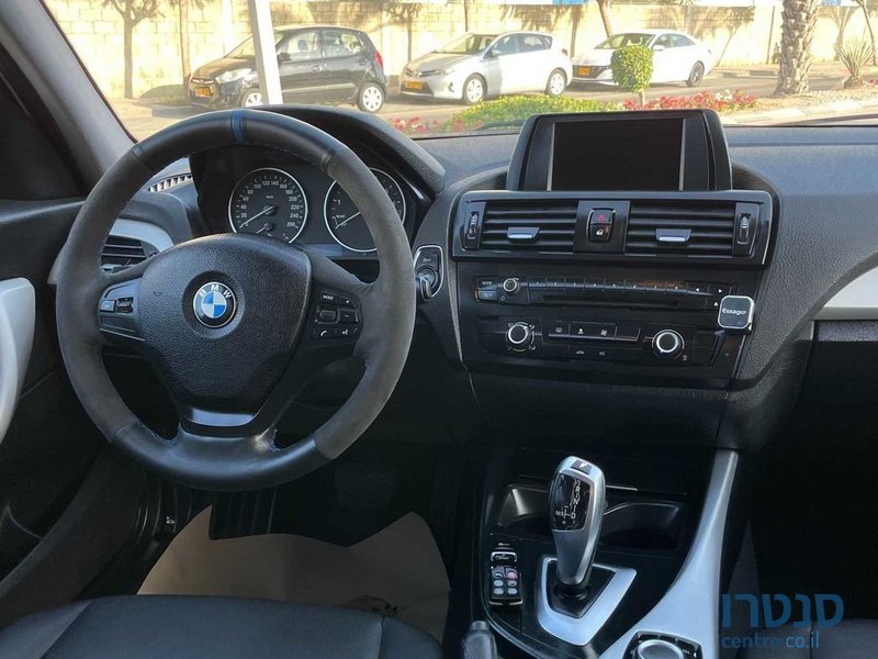 2015' BMW 1 Series ב.מ.וו סדרה 1 photo #4