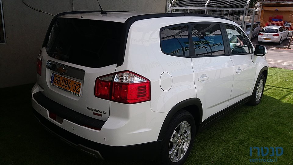 2015' Chevrolet Orlando photo #2