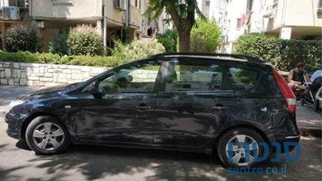 2010' Hyundai I30 i30 יונדאי photo #3