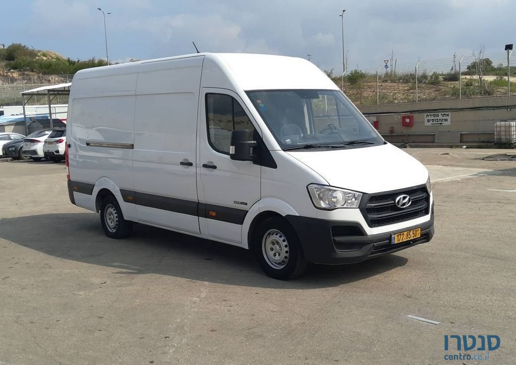 2018' Hyundai H350 יונדאי photo #1