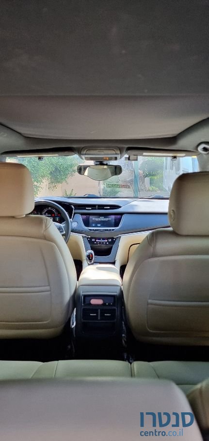 2017' Cadillac Xt5 קאדילק photo #2