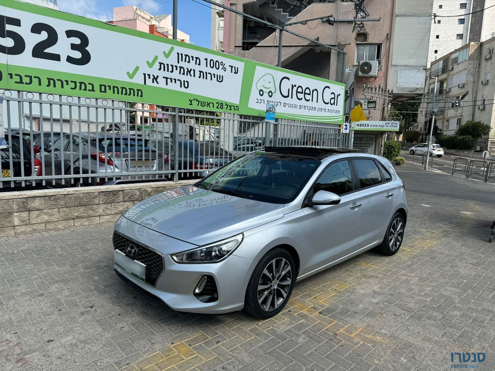 2018' Hyundai i30 photo #1