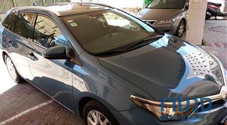 2015' Toyota Auris טויוטה אוריס photo #1