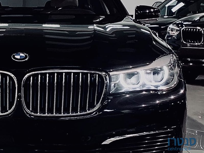2019' BMW 7 Series ב.מ.וו סדרה 7 photo #5