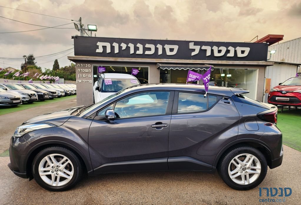 2022' Toyota C-HR טויוטה photo #3
