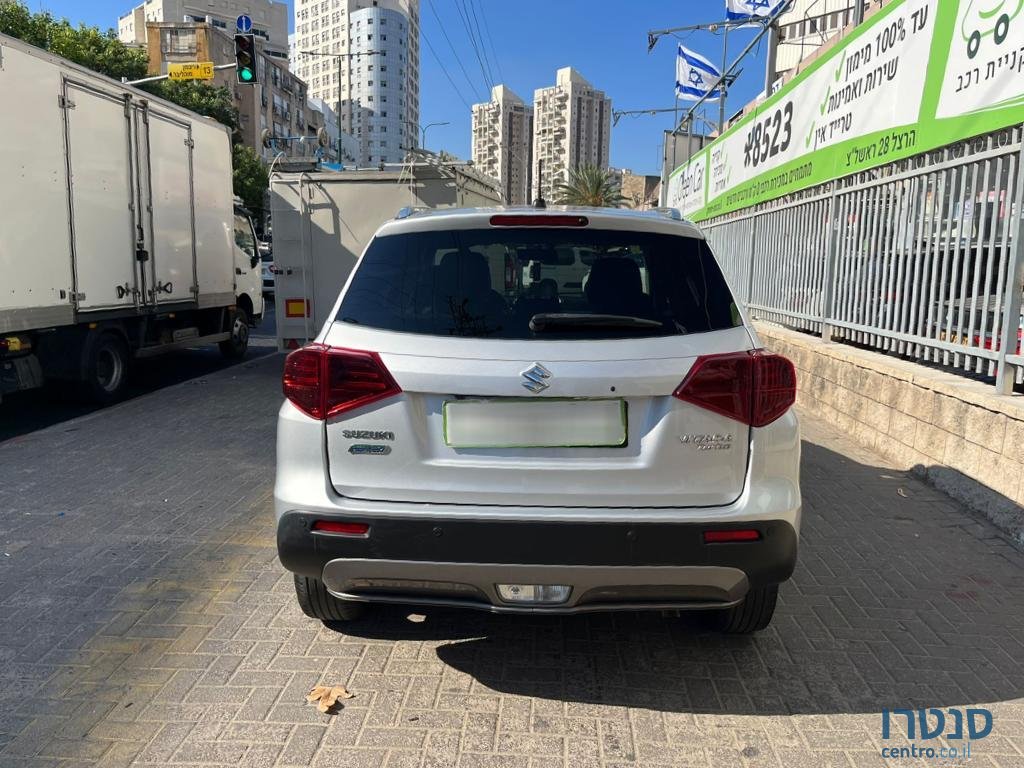 2021' Suzuki Vitara photo #7