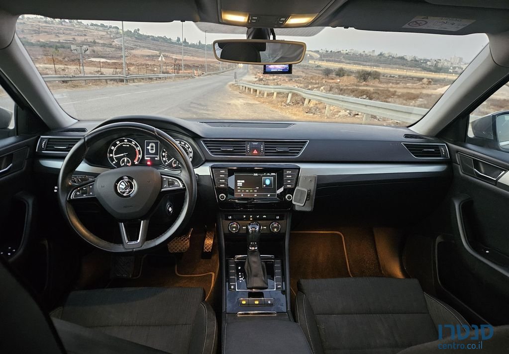 2016' Skoda Superb סקודה סופרב photo #5