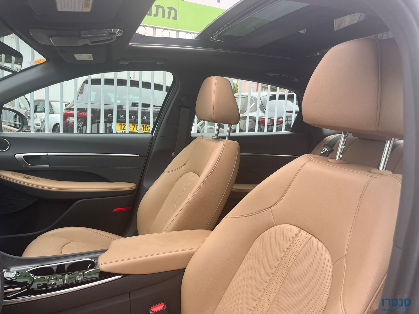 2022' Hyundai Sonata photo #4